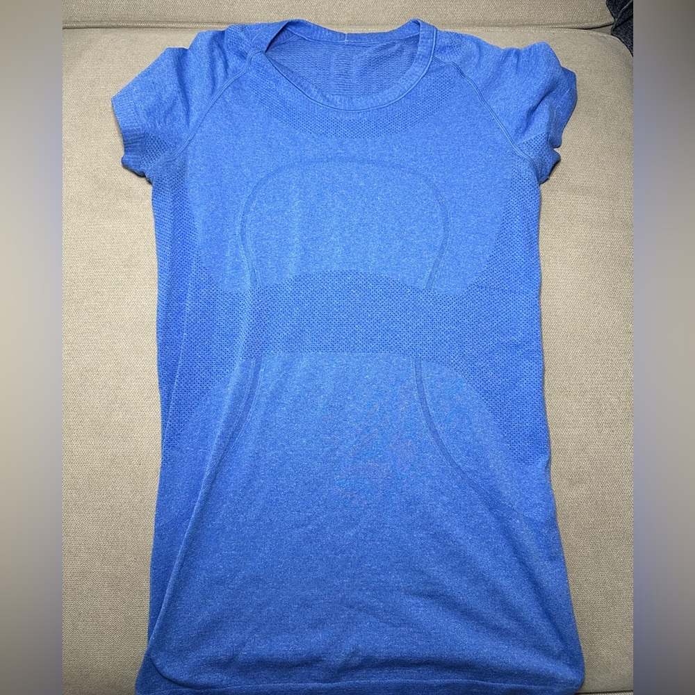 LuLulemon Swiftly Tech short sleeved
